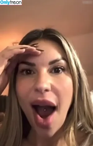Dienuni nude photo #0007