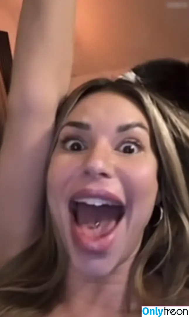 Dienuni nude photo #0008 (Dienuni)