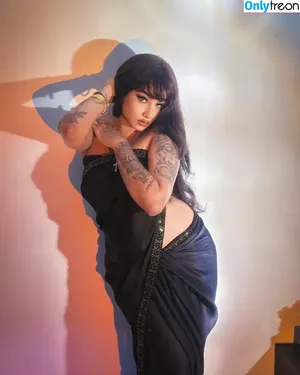 Dilnoor Sarna / diamondvoila nude photo #0027