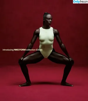 Dina Asher Smith / dinaashersmith nude photo #0062