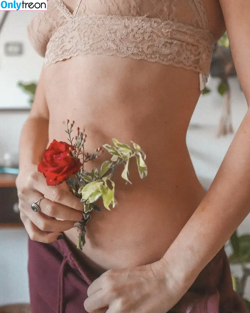 Dina Grinberg nude photo #0073 (The Bohema / iambohema.v2 / the_bohema)