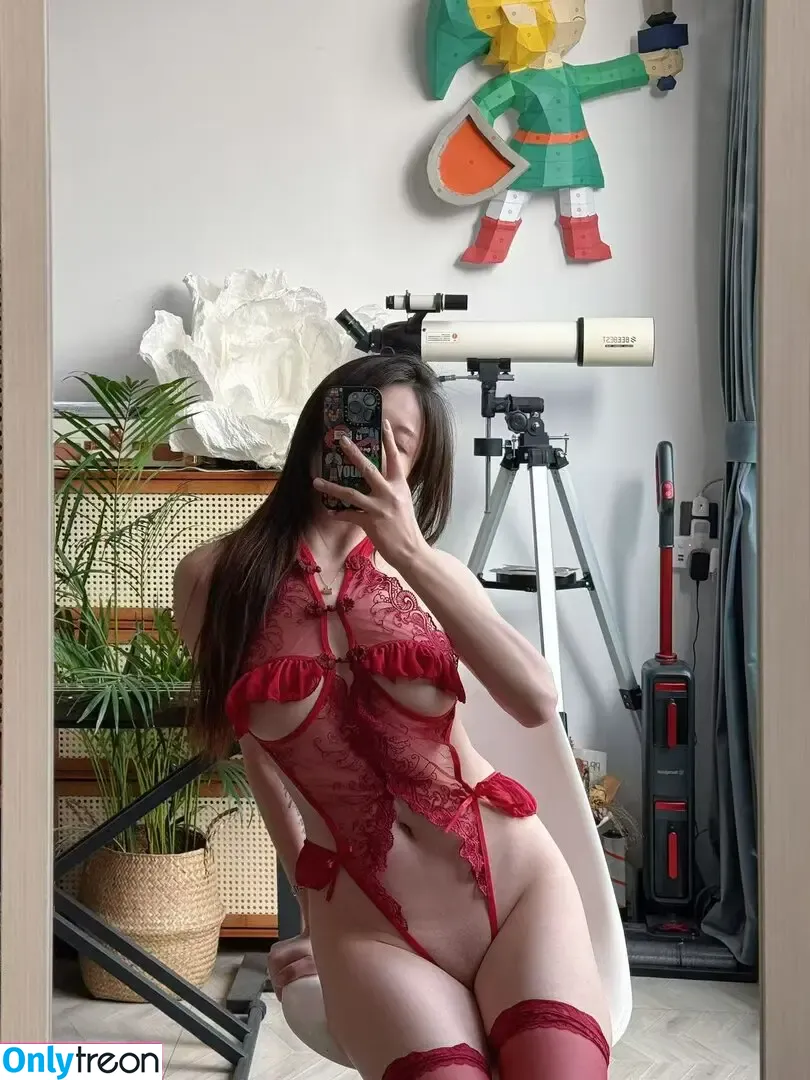 Ding1204 nude photo #0354 (dyl1204 / 甲乙丙我姓丁)