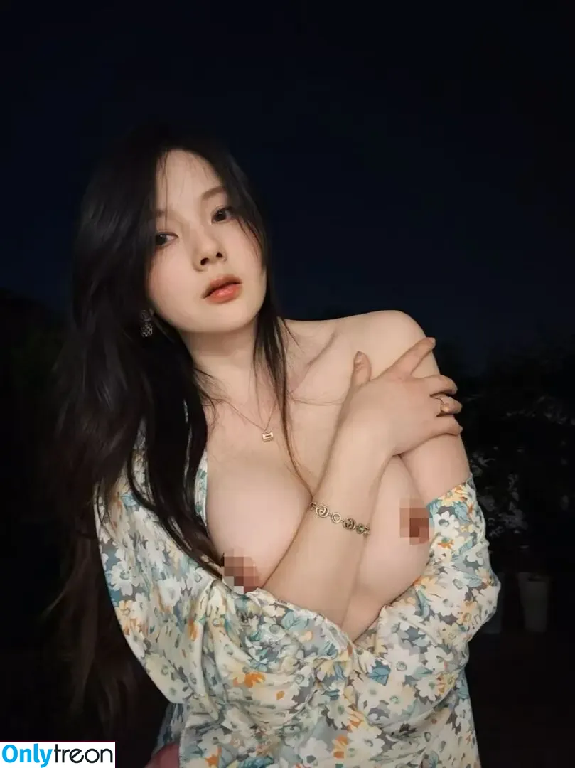 Ding1204 nude photo #0380 (dyl1204 / 甲乙丙我姓丁)
