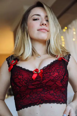 Dinglederper / Tori Deepfakes nude photo #0028