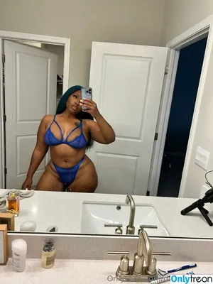 diorlipskums / kendalldiorllc nude photo #0011