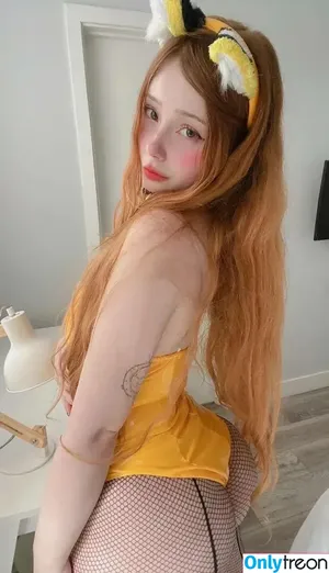 Diovana Konigsreuter / diokonigsreuter / diovanakoni nude photo #0056