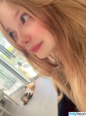 Diovana Konigsreuter / diokonigsreuter / diovanakoni nude photo #0930