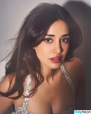 Disha Patani / Paatni / dishapatani / dishpatani nude photo #0333