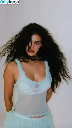 Disha Patani / Paatni / dishapatani / dishpatani nude photo #0391