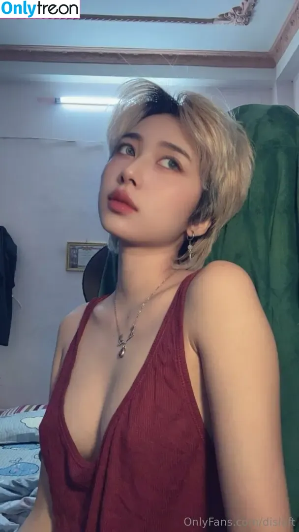 Disleft nude photo #0110 (Mercury Nguyen)