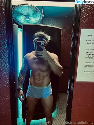  nude photo #0007