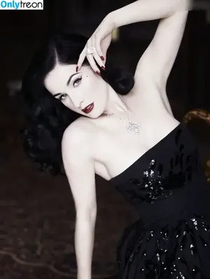 Dita Von Teese / Ditavonteese nude photo #0274
