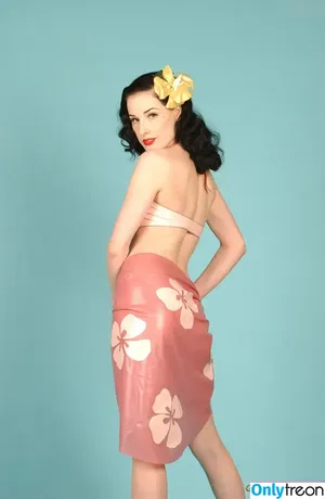 Dita Von Teese / Ditavonteese nude photo #0297