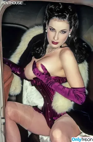 Dita Von Teese / Ditavonteese nude photo #0382