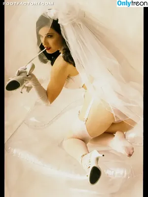 Dita Von Teese / Ditavonteese nude photo #0896