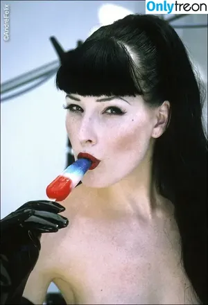 Dita Von Teese / Ditavonteese nude photo #1080