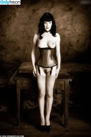 Dita Von Teese / Ditavonteese nude photo #1571