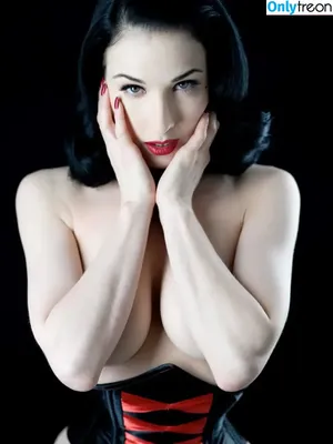 Dita Von Teese / Ditavonteese nude photo #1580