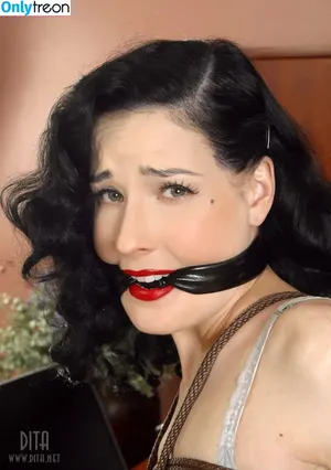 Dita Von Teese / Ditavonteese nude photo #2002