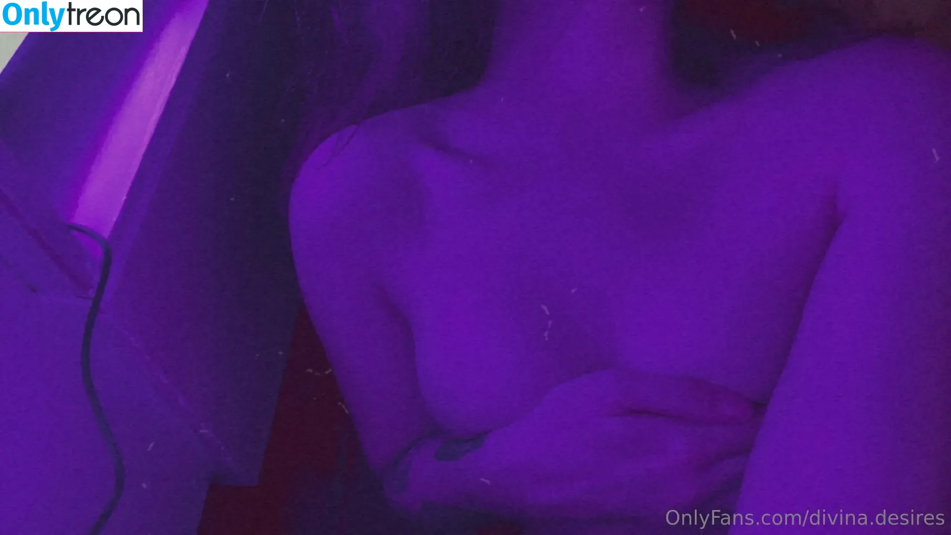 divina.desires nude photo #0015 (divine.desires)