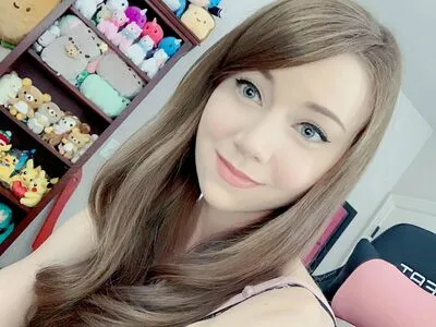 Dizzykitten / dizzykitten7 / dizzykittenpaws / thedizzykitten nude photo #0111