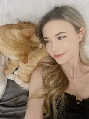Dizzykitten / dizzykitten7 / dizzykittenpaws / thedizzykitten nude photo #0218
