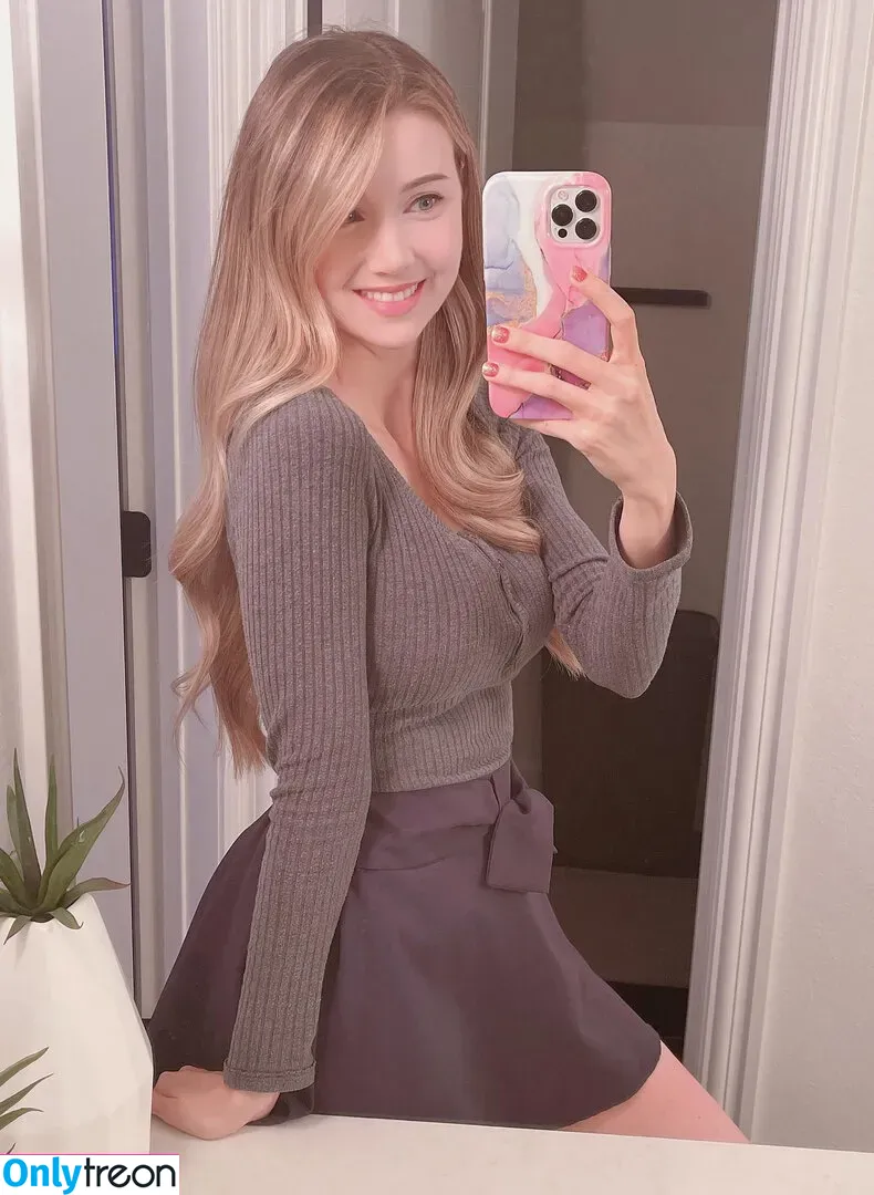 Dizzykitten nude photo #0096 (dizzykitten7 / dizzykittenpaws / thedizzykitten)
