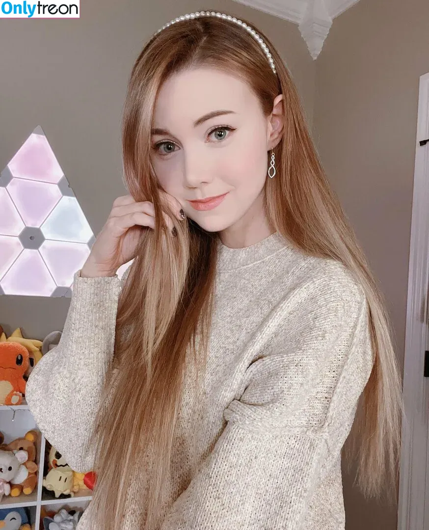 Dizzykitten nude photo #0099 (dizzykitten7 / dizzykittenpaws / thedizzykitten)