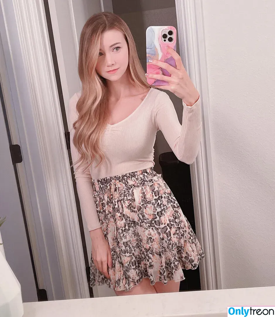 Dizzykitten nude photo #0105 (dizzykitten7 / dizzykittenpaws / thedizzykitten)