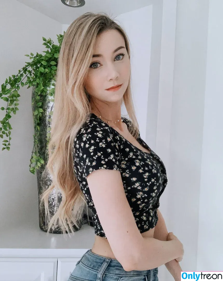 Dizzykitten nude photo #0106 (dizzykitten7 / dizzykittenpaws / thedizzykitten)