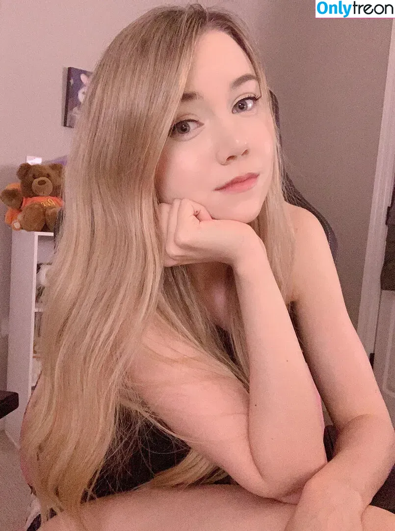 Dizzykitten nude photo #0129 (dizzykitten7 / dizzykittenpaws / thedizzykitten)