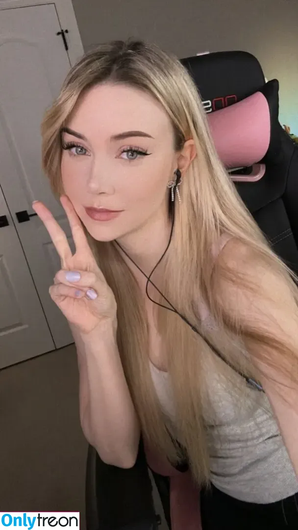 Dizzykitten nude photo #0506 (dizzykitten7 / dizzykittenpaws / thedizzykitten)