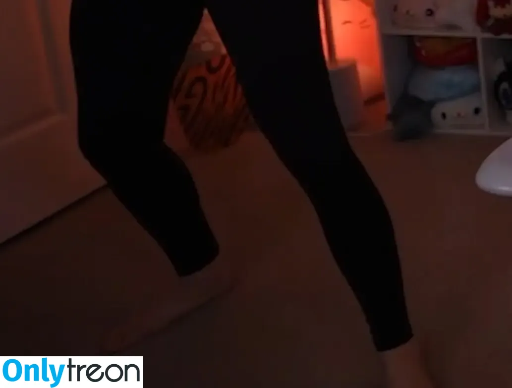 Dizzykitten nude photo #0734 (dizzykitten7 / dizzykittenpaws / thedizzykitten)