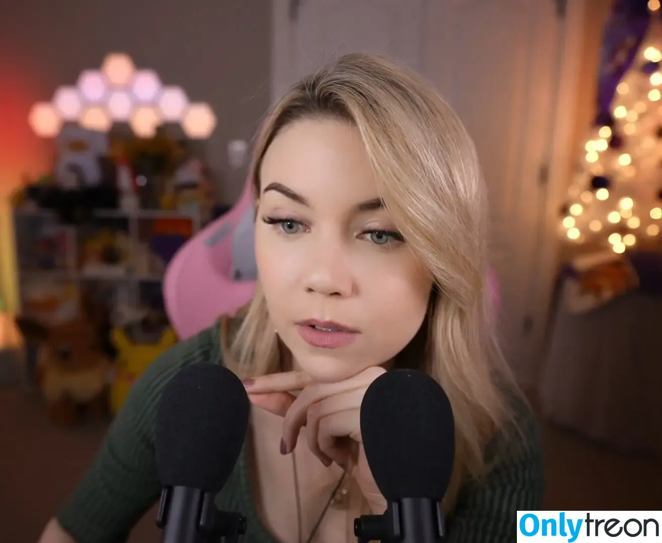 Dizzykitten nude photo #0922 (dizzykitten7 / dizzykittenpaws / thedizzykitten)