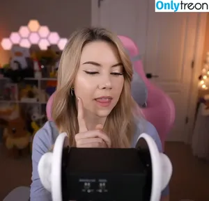 Dizzykitten / dizzykitten7 / dizzykittenpaws / thedizzykitten nude photo #1035