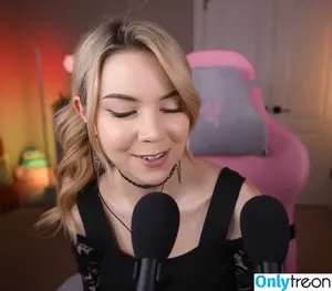 Dizzykitten / dizzykitten7 / dizzykittenpaws / thedizzykitten nude photo #1102