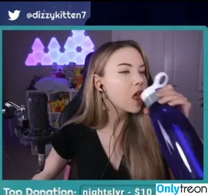 Dizzykitten / dizzykitten7 / dizzykittenpaws / thedizzykitten nude photo #1237