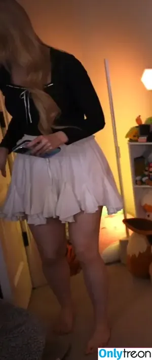 Dizzykitten / dizzykitten7 / dizzykittenpaws / thedizzykitten nude photo #1312