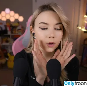 Dizzykitten / dizzykitten7 / dizzykittenpaws / thedizzykitten nude photo #1327