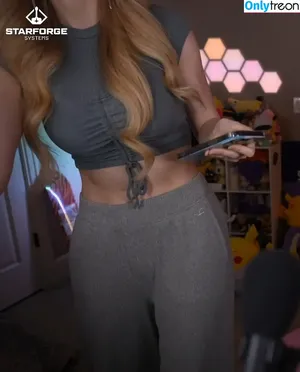 Dizzykitten / dizzykitten7 / dizzykittenpaws / thedizzykitten nude photo #1518