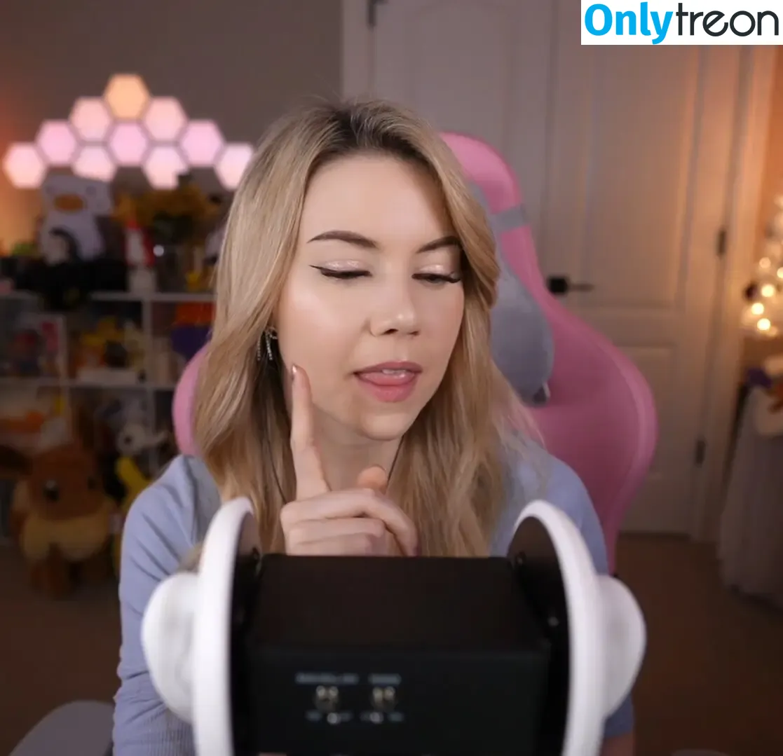Dizzykitten nude photo #1035 (dizzykitten7 / dizzykittenpaws / thedizzykitten)