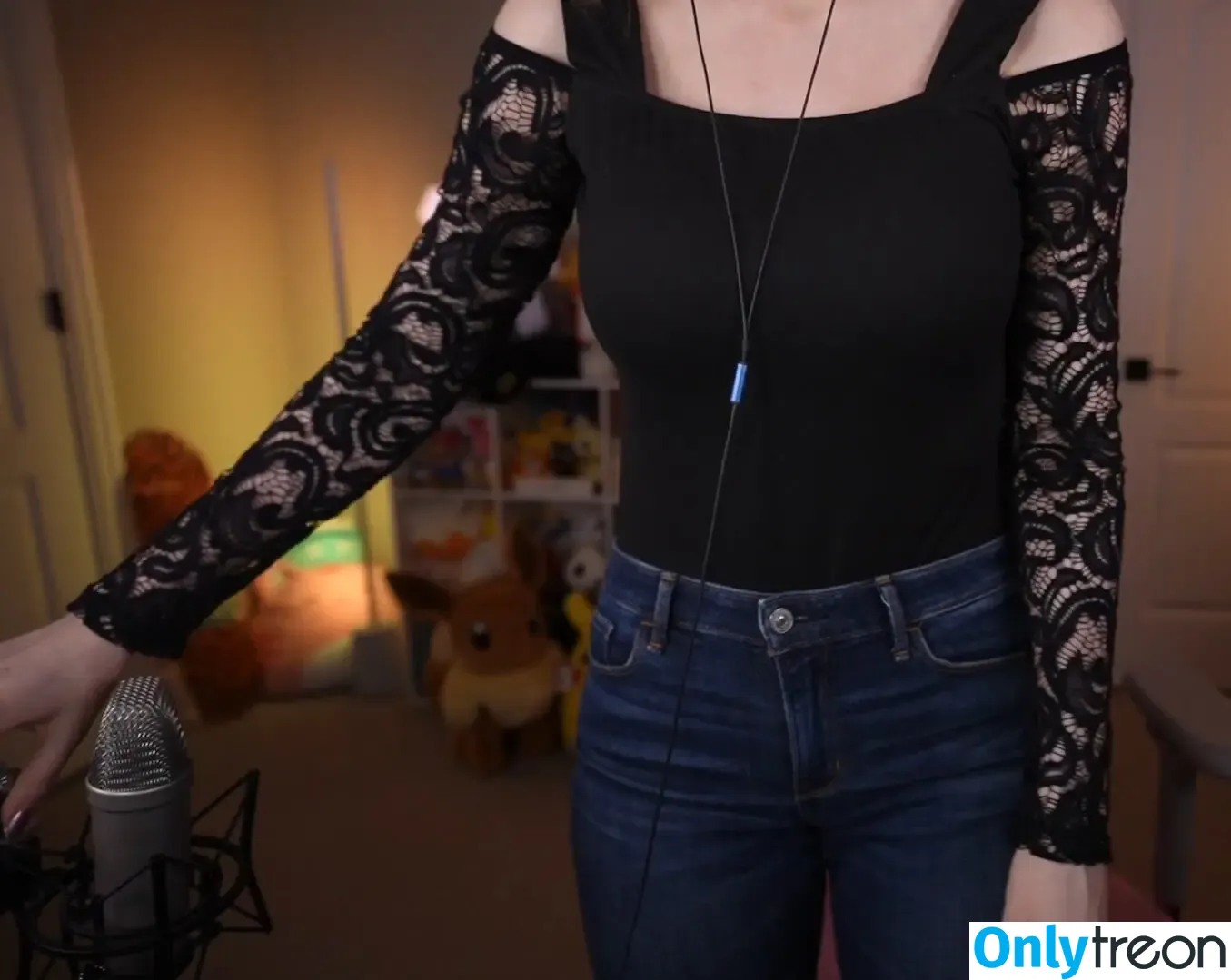 Dizzykitten nude photo #1095 (dizzykitten7 / dizzykittenpaws / thedizzykitten)