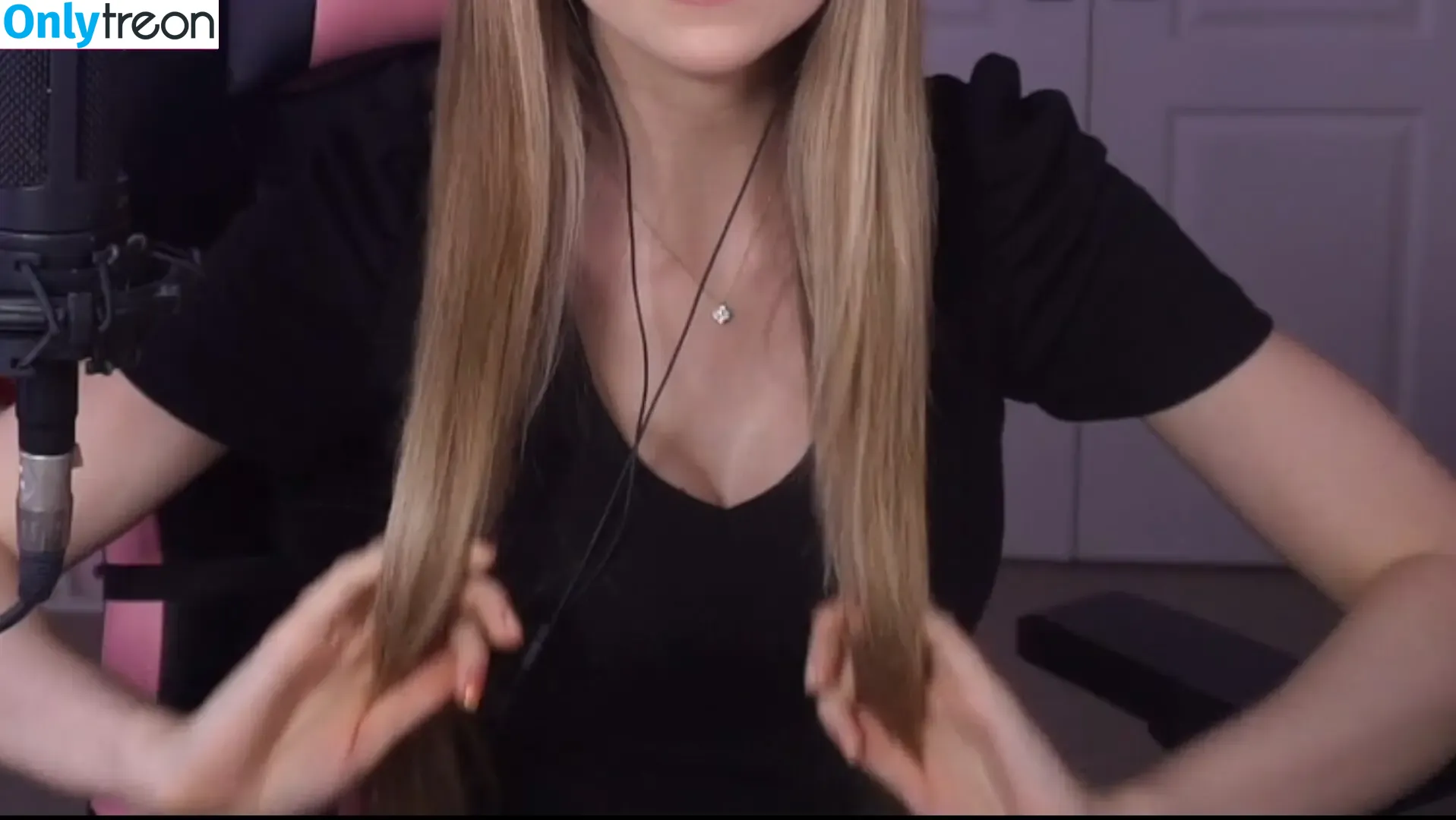 Dizzykitten nude photo #1222 (dizzykitten7 / dizzykittenpaws / thedizzykitten)
