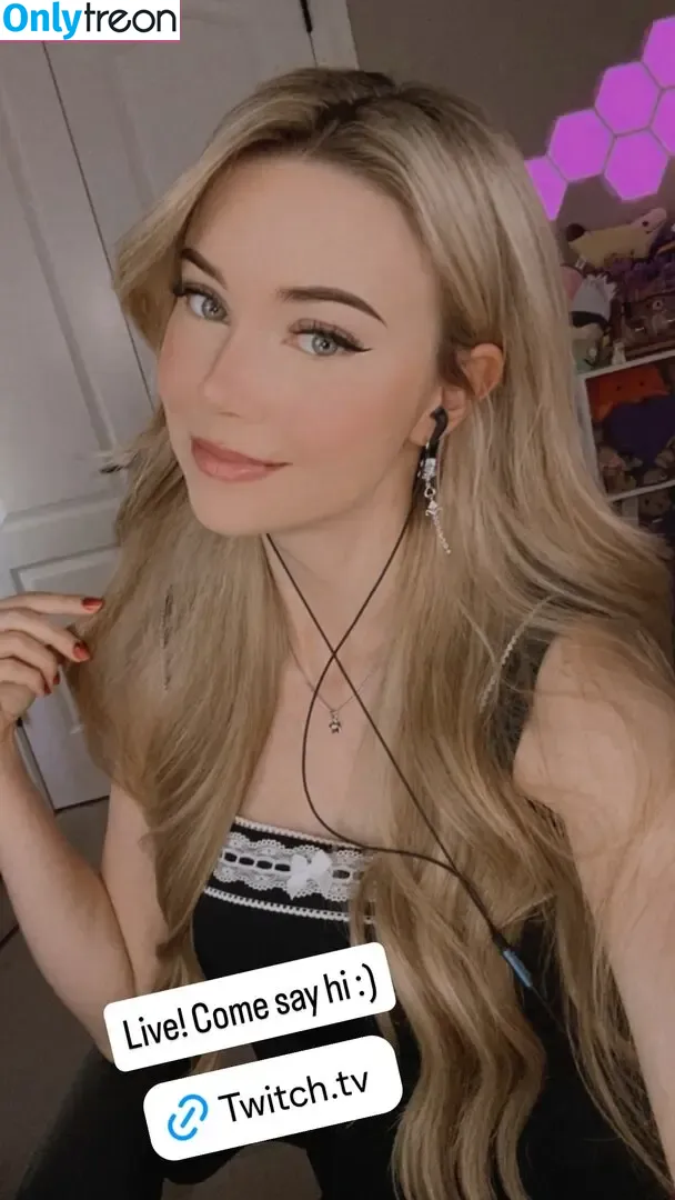 Dizzykitten nude photo #2483 (dizzykitten7 / dizzykittenpaws / thedizzykitten)