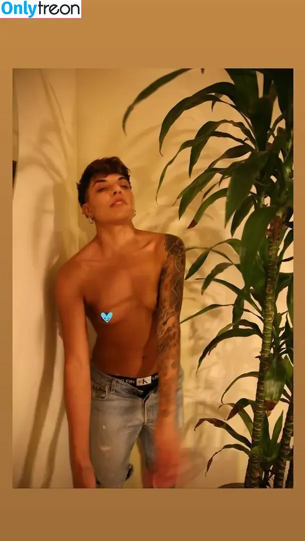DJHannahRad nude photo #0009 (djhannahb / starley)