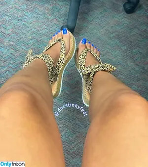 docstinkyfeet / Spoil Yaya nude photo #0023