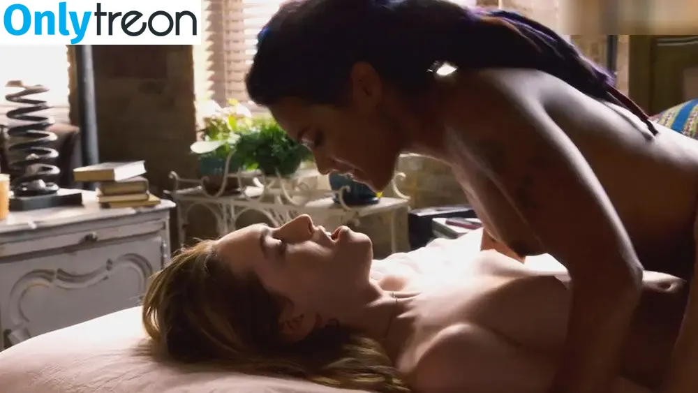 Doctor Who nude photo #0020 (bbcdoctorwho)