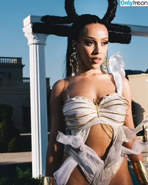 Doja Cat / DojaCat nude photo #0156