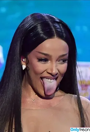 Doja Cat / DojaCat nude photo #0176