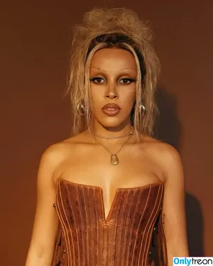 Doja Cat / DojaCat nude photo #0321